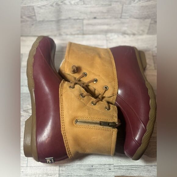 Sperry Duck Boots Dark Red and tan size 7.5 - Picture 8 of 12